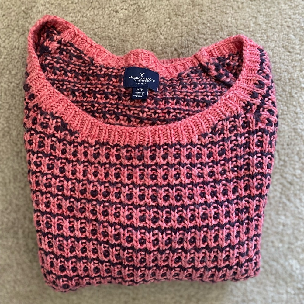 American Eagle Pink and Navy Sweater - Size Medium